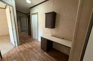 221 Farmhouse Rd, Springtown, TX 76082 - Photo 17