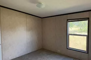 221 Farmhouse Rd, Springtown, TX 76082 - Photo 21