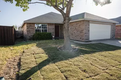 5760 Mountain Stream Trail, Fort Worth, TX 76244 - Photo 11