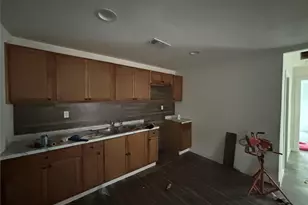 1103 Bell Dr, Greenville, TX 75401 - Photo 7