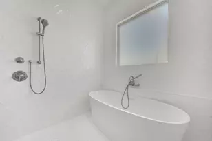 4729 Brockwell Dr., Carrollton, TX 75010 - Photo 7