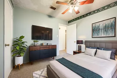 3501 Richardson Court W, Fort Worth, TX 76119 - Photo 15