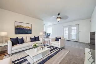 3501 Richardson Ct W, Fort Worth, TX 76119 - Photo 5