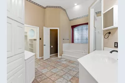 711 Emerald Sound Boulevard, Little Elm, TX 75068 - Photo 23