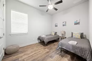 2009 N Prairie Ave, Dallas, TX 75204 - Photo 33