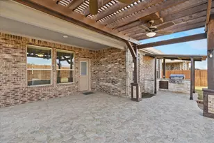 548 Dunster Ln, Saginaw, TX 76131 - Photo 5