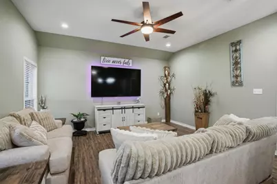 301 Rike Road, Mabank, TX 75147 - Photo 9