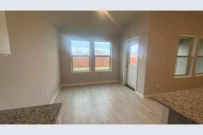 9460 Golden Tree Avenue, Fort Worth, TX 76108 - Photo 3