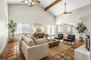 2102 Stonehill Ct, Arlington, TX 76012 - Photo 13