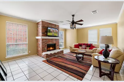 2116 Houlton Lane, Plano, TX 75025 - Photo 11