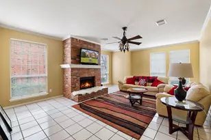 2116 Houlton Ln, Plano, TX 75025 - Photo 11