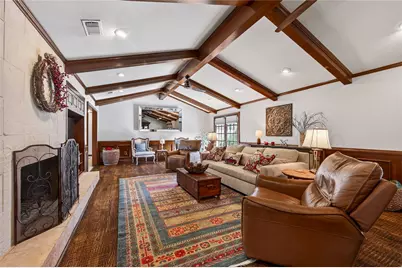 2215 Oak Creek Drive, Sherman, TX 75092 - Photo 7