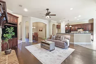 8652 Wishing Tree Ln, North Richland Hills, TX 76182 - Photo 11