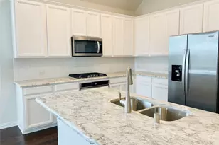 4001 Smokey Hill Ct, Celina, TX 75078 - Photo 13