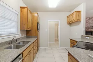 420 Valley Trail Dr, Weatherford, TX 76087 - Photo 7