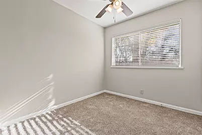 621 Churchill Way E, Sherman, TX 75092 - Photo 17