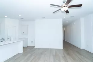 520 Truman St, Little Elm, TX 75068 - Photo 5