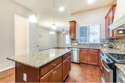 1915 Luther Road, Irving, TX 75063 - Photo 11