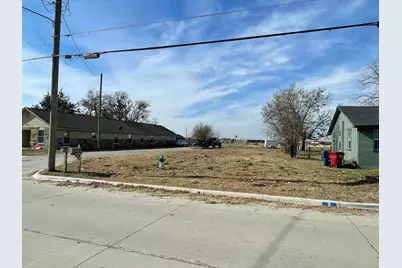 400 Nunnalee Avenue, Van Alstyne, TX 75495 - Photo 7