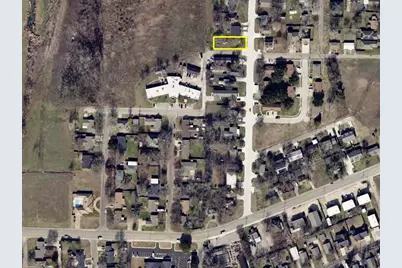 400 Nunnalee Avenue, Van Alstyne, TX 75495 - Photo 1