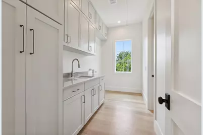 1801 Loving Avenue, Dallas, TX 75214 - Photo 17