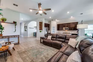 1364 Lake Grove Dr, Little Elm, TX 75068 - Photo 11