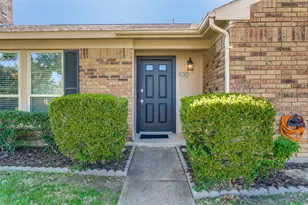935 Mapleleaf Ln, Coppell, TX 75019 - Photo 3