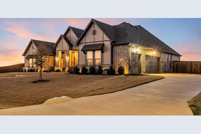 311 Lakota Parkway, Waxahachie, TX 75165 - Photo 3