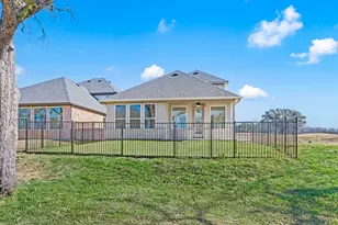12259 Ross Calhoun Dr, Fort Worth, TX 76179 - Photo 37