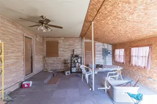 1306 Landon St, Stamford, TX 79553 - Photo 31