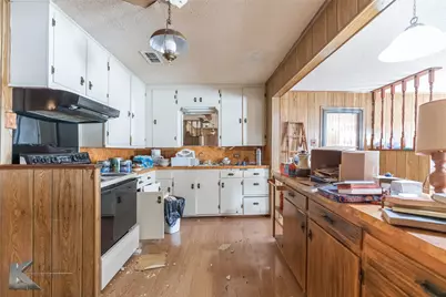 1306 Landon Street, Stamford, TX 79553 - Photo 15