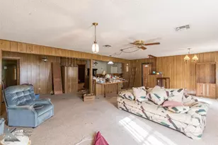 1306 Landon St, Stamford, TX 79553 - Photo 11