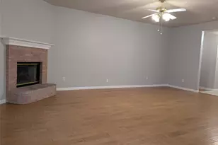 6005 Harwood Crossing Dr, Arlington, TX 76018 - Photo 5