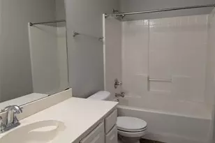 6005 Harwood Crossing Dr, Arlington, TX 76018 - Photo 17