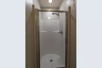 6005 Harwood Crossing Drive, Arlington, TX 76018 - Photo 15