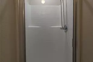 6005 Harwood Crossing Dr, Arlington, TX 76018 - Photo 15