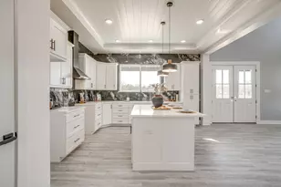 9316 Granda Vista, Joshua, TX 76058 - Photo 15