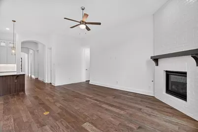 7825 Winterbloom Way, Fort Worth, TX 76123 - Photo 11