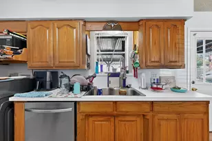 1405 Bryan Dr, Bedford, TX 76022 - Photo 9