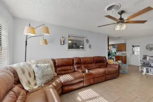 1405 Bryan Dr, Bedford, TX 76022 - Photo 5