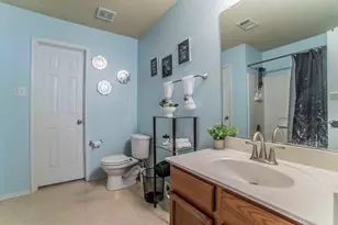 105 Forest Park Ln, Red Oak, TX 75154 - Photo 25