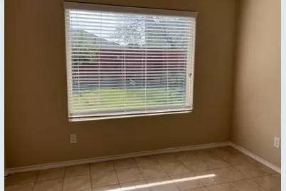 1716 Kachina Lodge Road, Fort Worth, TX 76131 - Photo 3