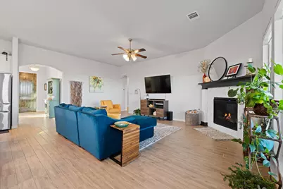 208 Wheeler Drive, Burleson, TX 76028 - Photo 11