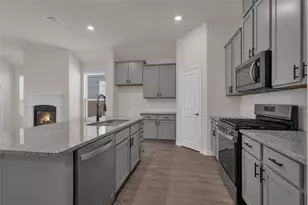 11228 Ponderosa Trl, Aubrey, TX 76227 - Photo 5