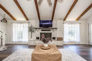 923 S Lindsay St, Gainesville, TX 76240 - Photo 19