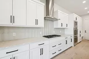 204 Pecan St, Roanoke, TX 76262 - Photo 9