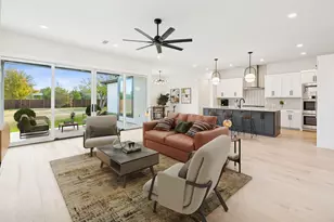 204 Pecan St, Roanoke, TX 76262 - Photo 5