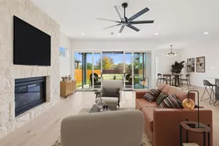 204 Pecan St, Roanoke, TX 76262 - Photo 5