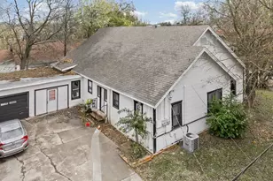 1406 Sycamore St, Commerce, TX 75428 - Photo 21