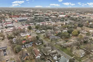 1406 Sycamore St, Commerce, TX 75428 - Photo 13